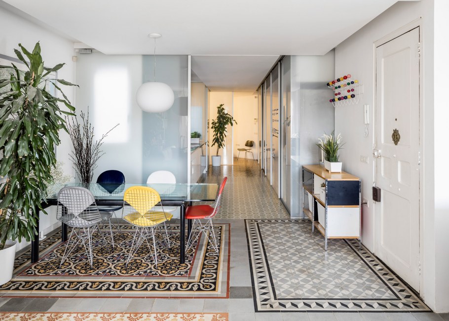 Плитка в квартире студии