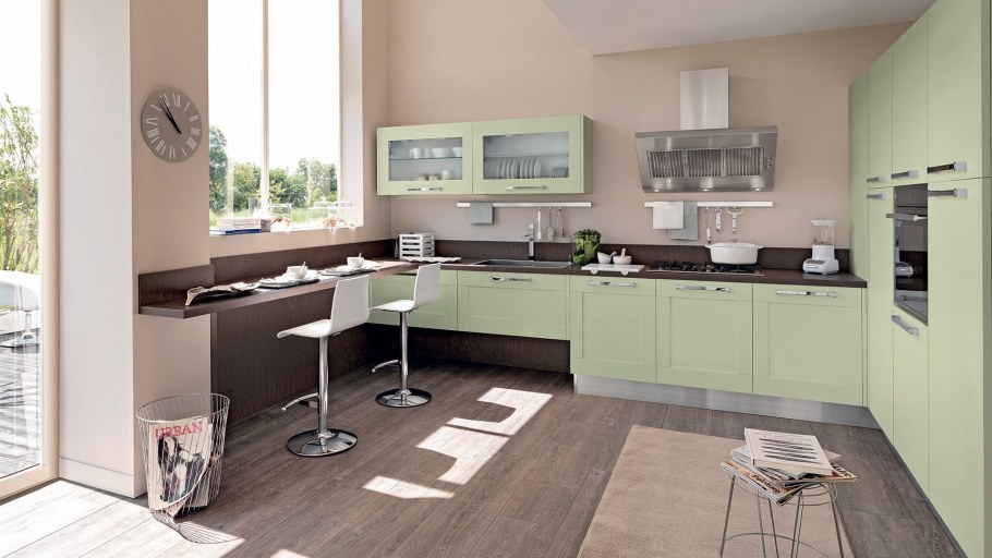 Кухня в бело коричневых тонах