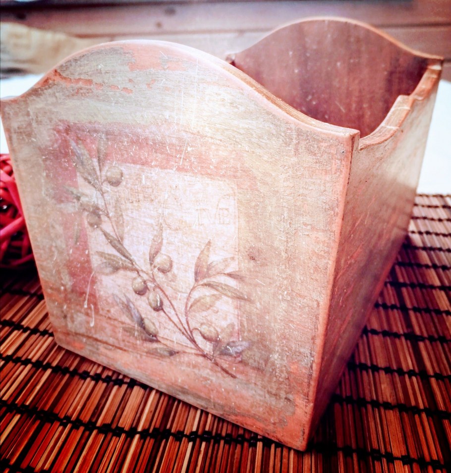 Расписной потолок на кухне