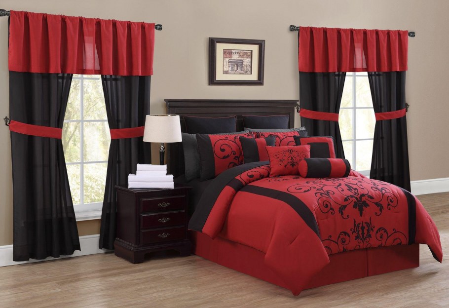 Красный интерьер спальни