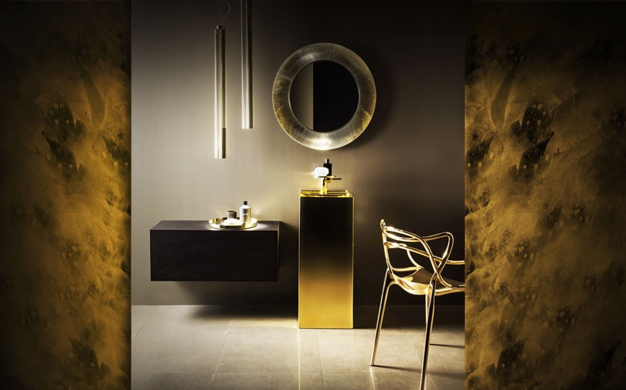 Гостиная с камином золото