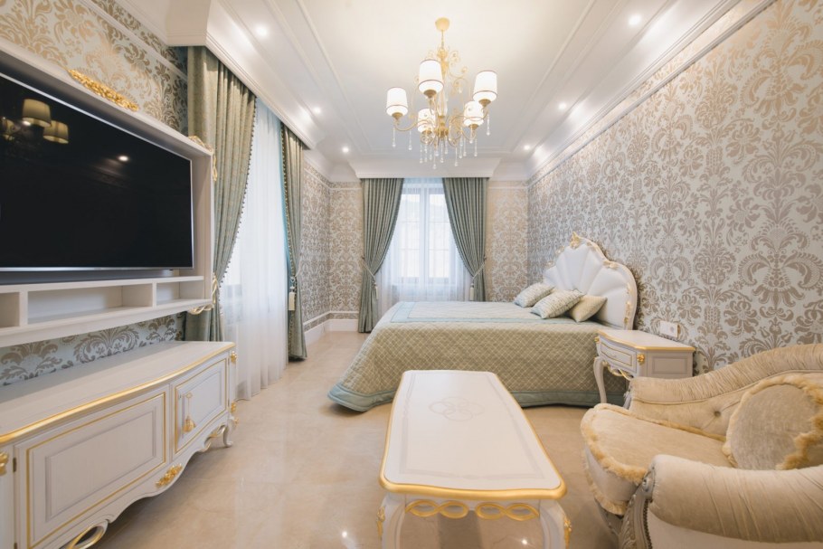 Интерьер гостевой комнаты в классическом стиле