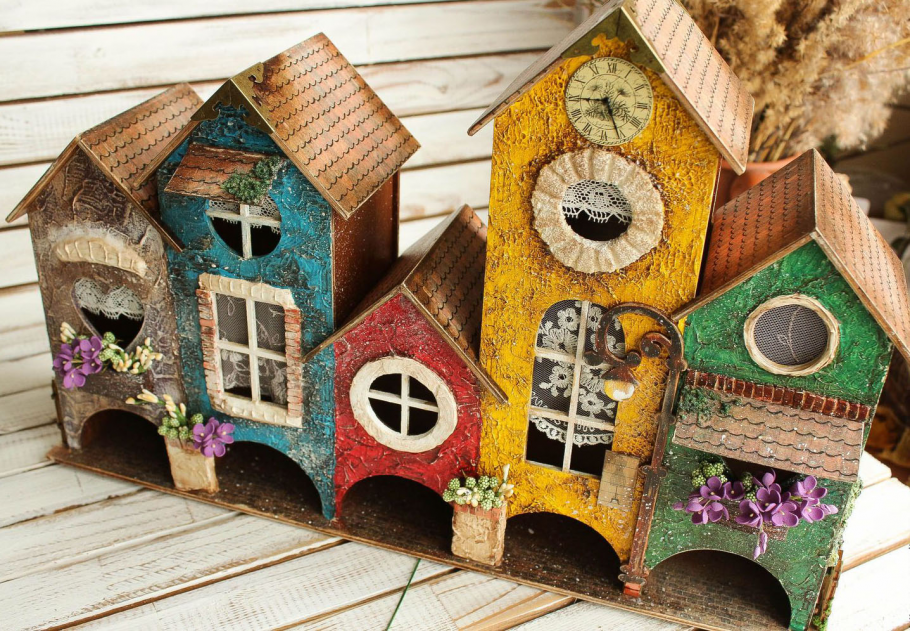 Декоративный домик для сада