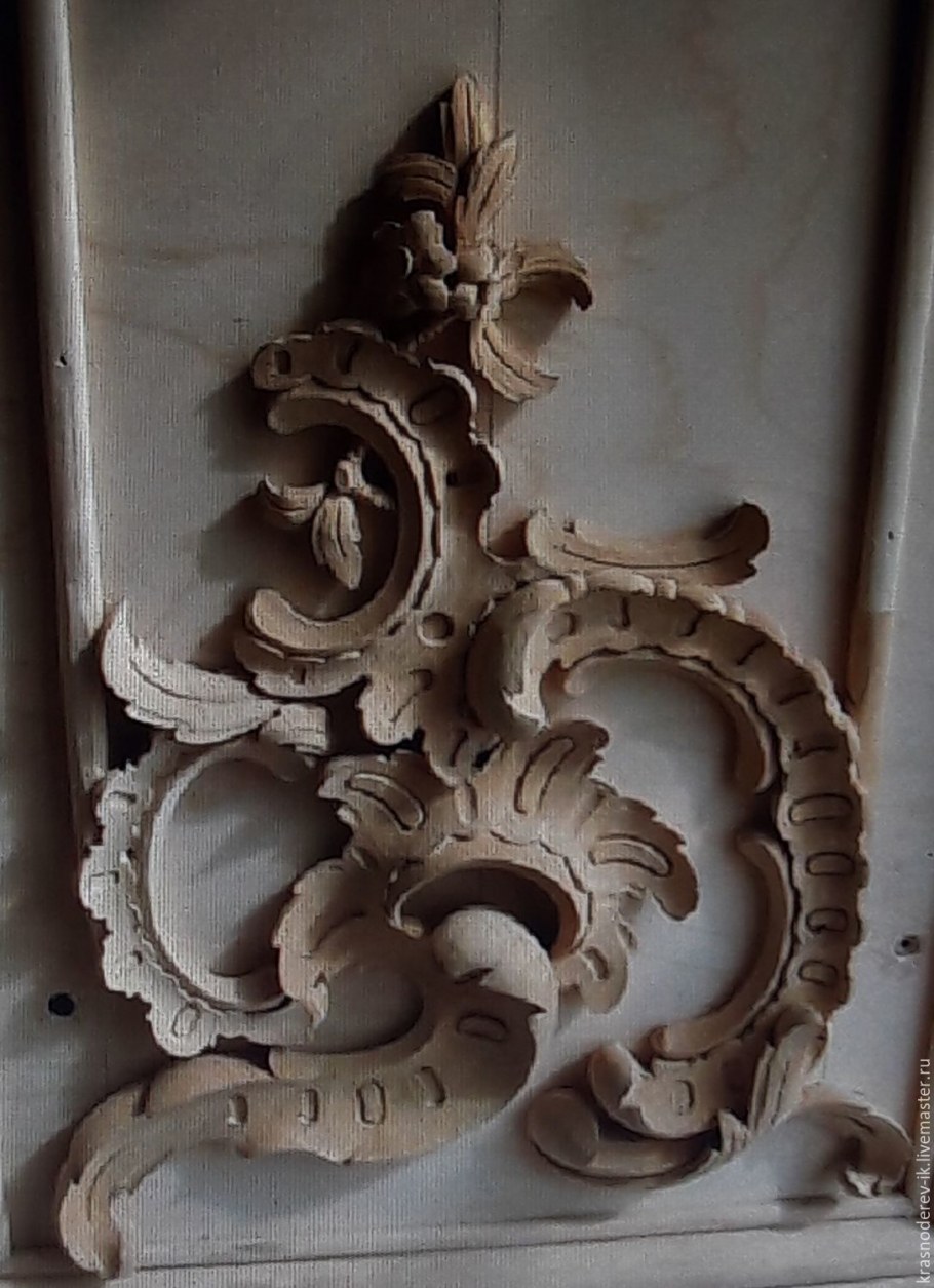 Роман Медведев резьба