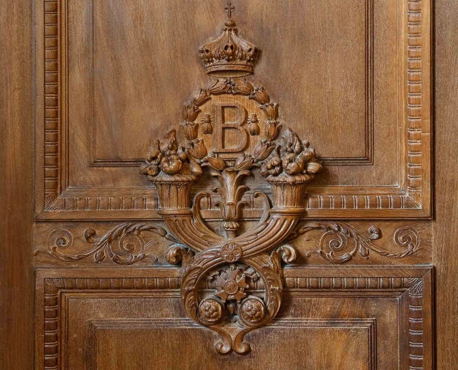 Сетка шпон рококо на мебели