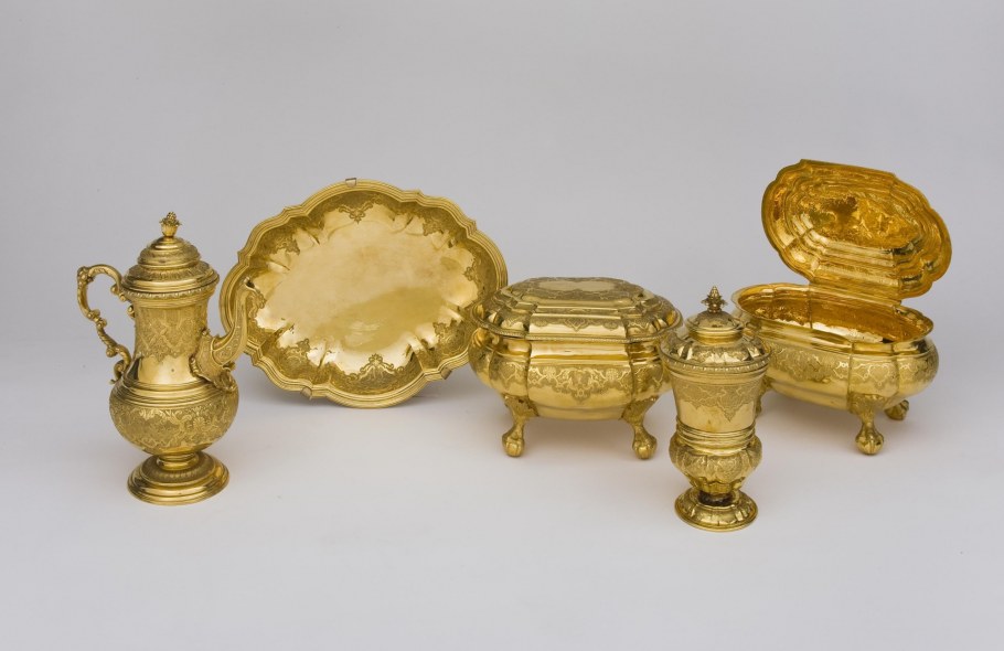 Золотой туалетный набор Анны Иоанновны