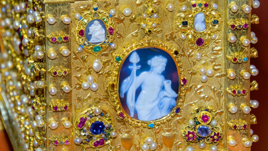 Золотая кладовая Эрмитажа