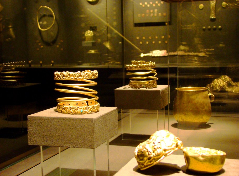 Золото скифов Эрмитаж Золотая кладовая