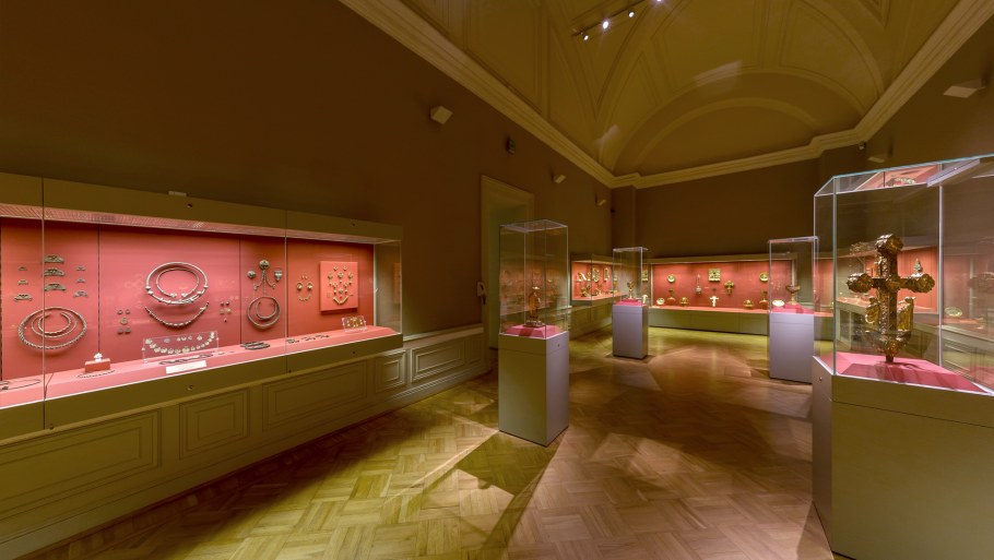 Бриллиантовая кладовая Эрмитажа Табакерка