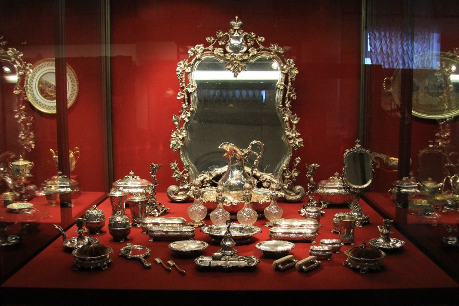 Бриллиантовая кладовая Эрмитажа