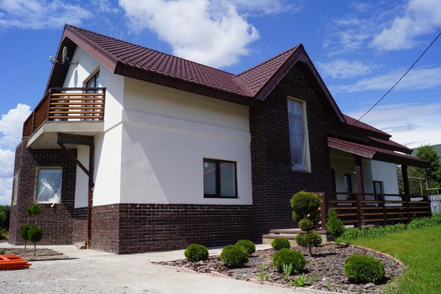 Отделка фасада штукатуркой