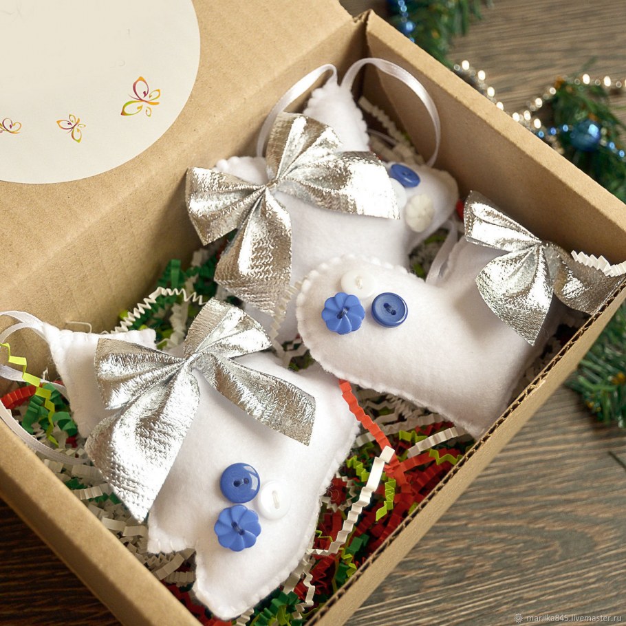 Объемная игрушка на елку