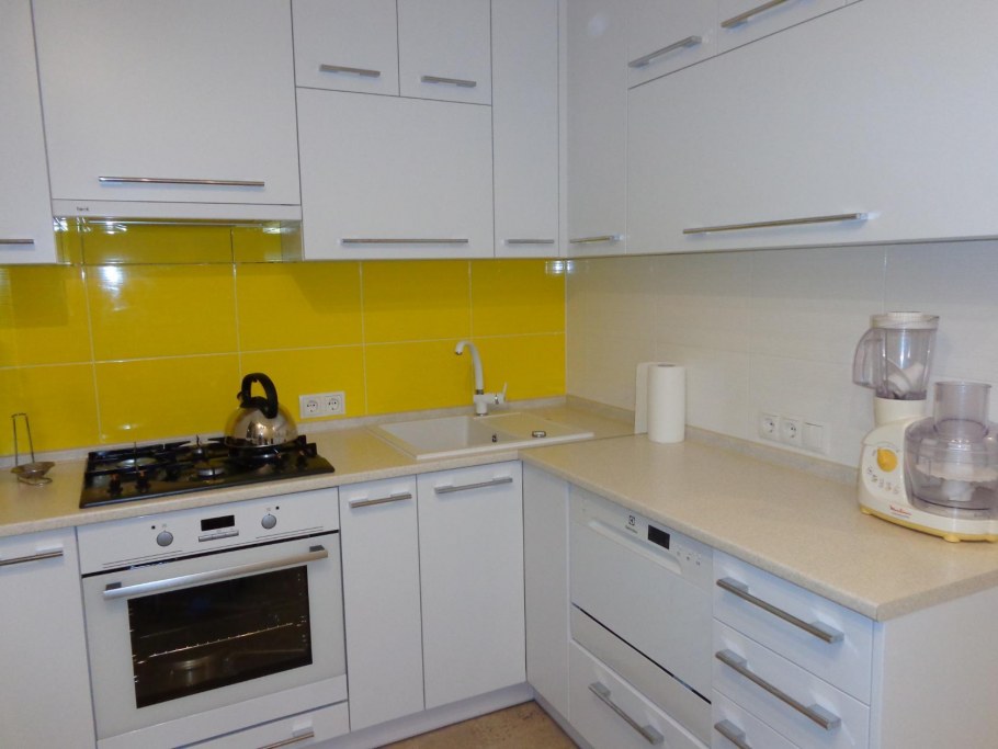 Модульная кухня Юлия Стендмебель