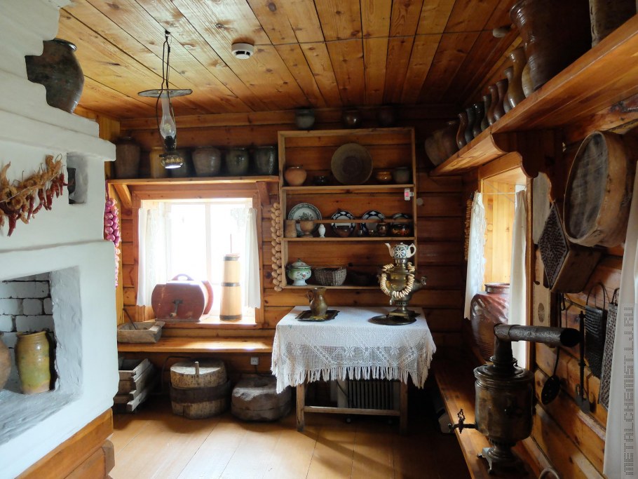 Интерьер русской избы