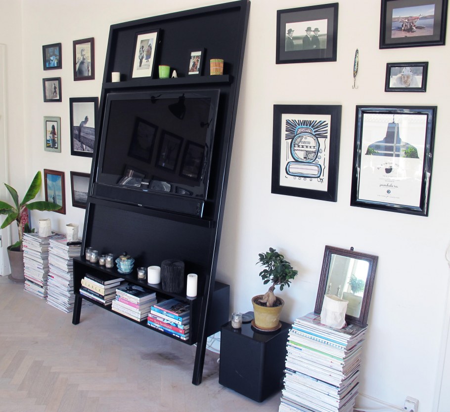 Гостиная с полками