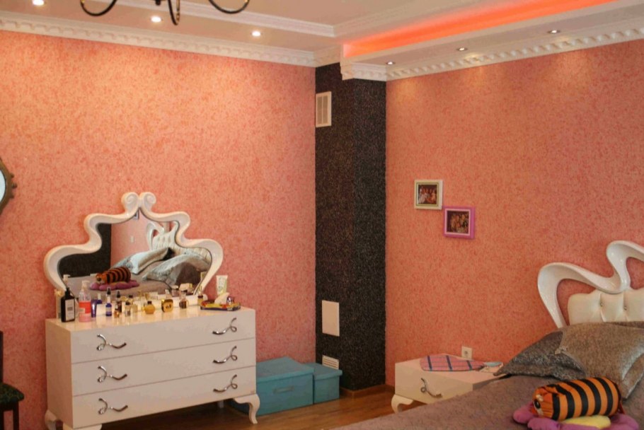 Мраморная штукатурка в комнате