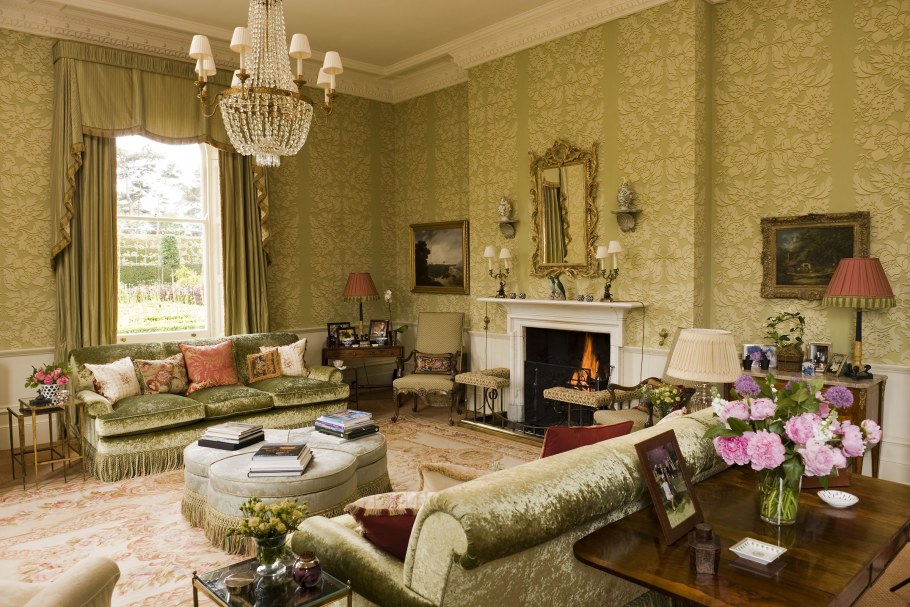 Английский стиль в интерьере гостиной