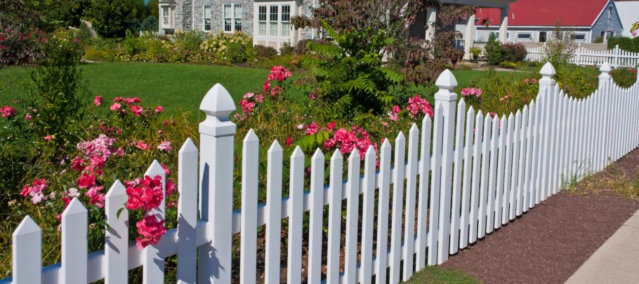 Забор между участками