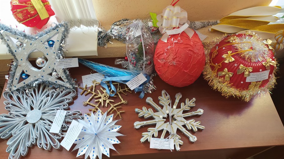 Ёлочные игрушки своими руками из подручных