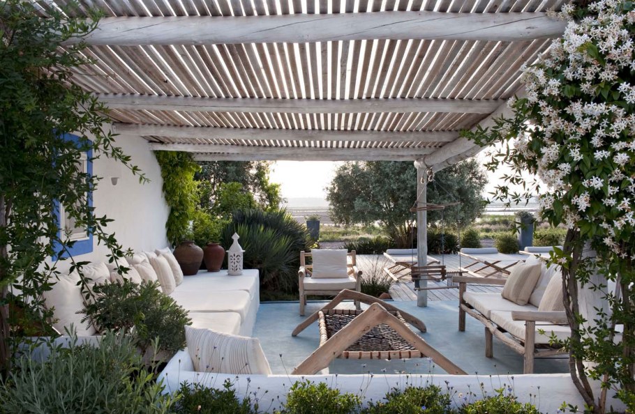 Терраса в средиземноморском стиле