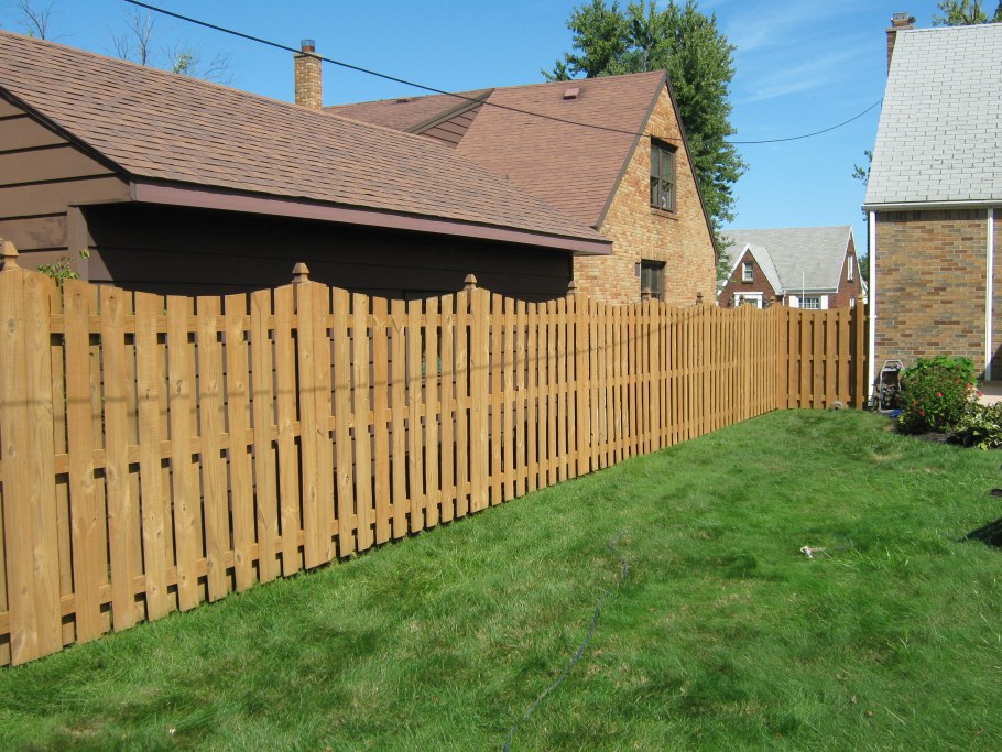 Деревянный забор