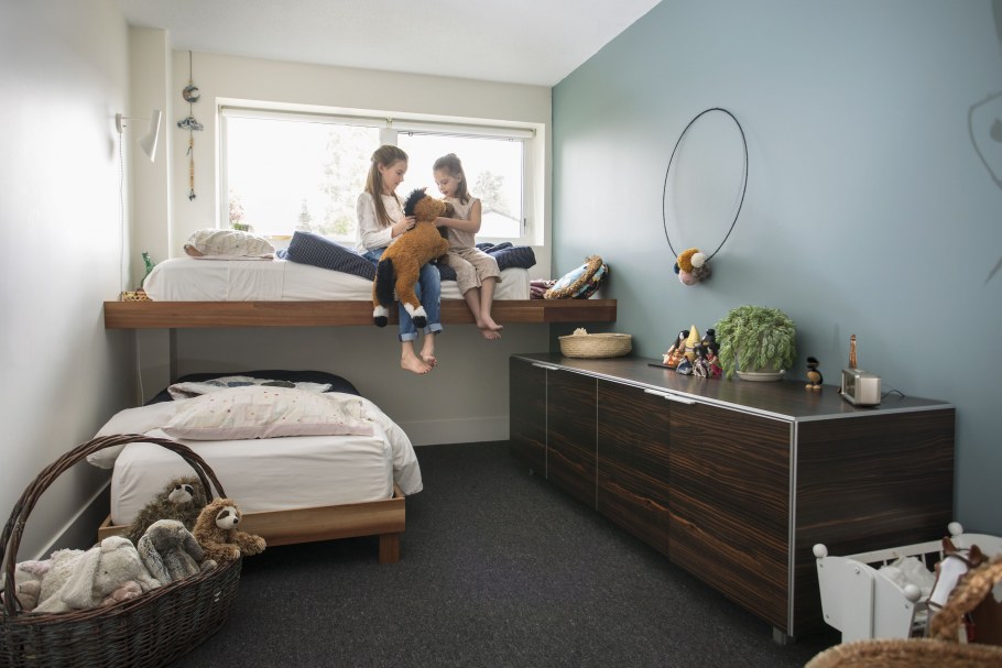 Обстановка в маленькой комнате для одного