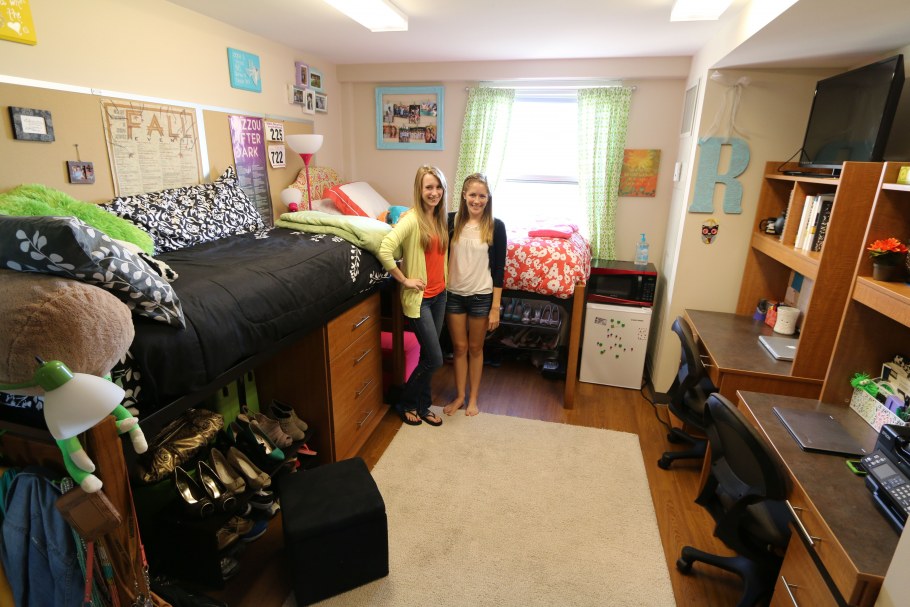 Дизайн комнаты для трех мальчиков разного возраста