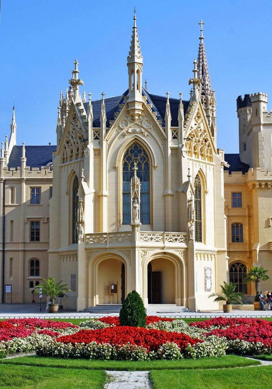 Замок Леднице архитектура