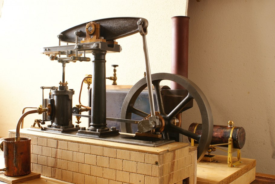 Паровоз гравюра