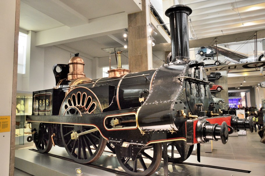 Первая паровая машина в мире 1784