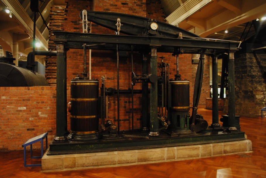 Паровой двигатель на колесах США Окланд