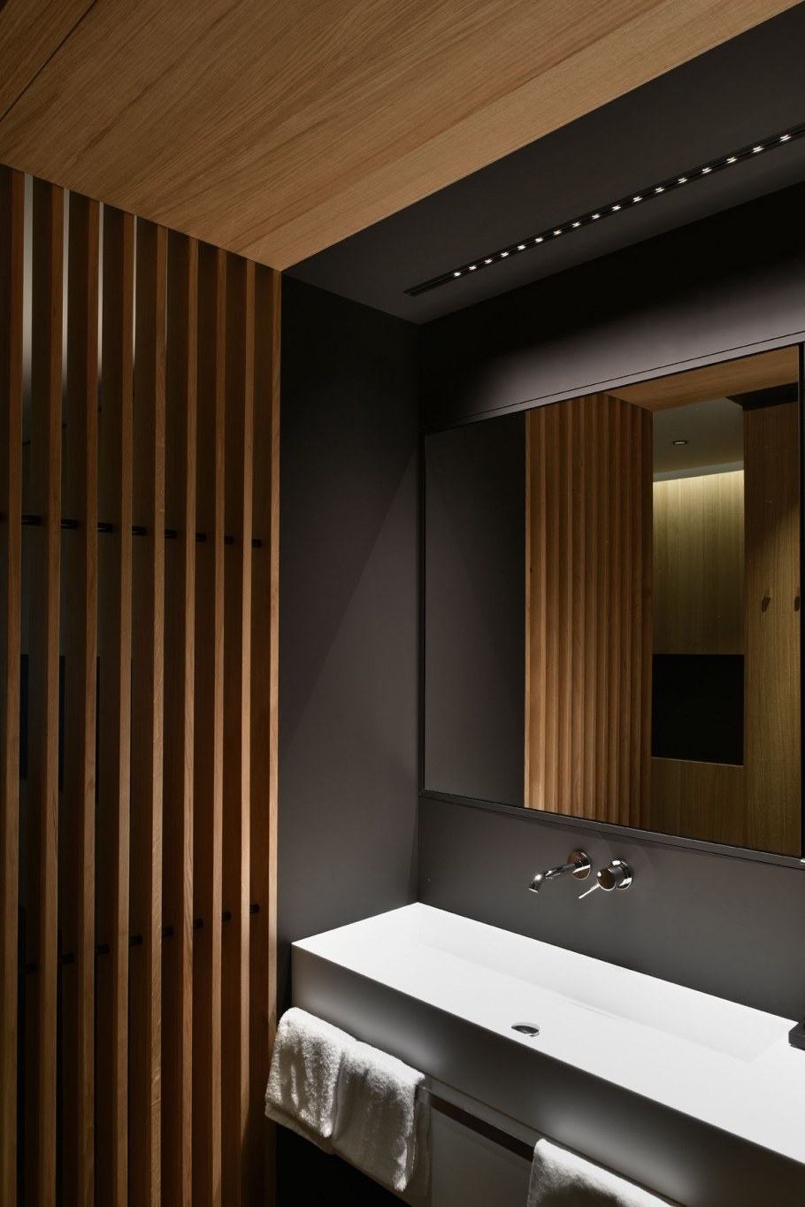 Акцентная стена на кухне