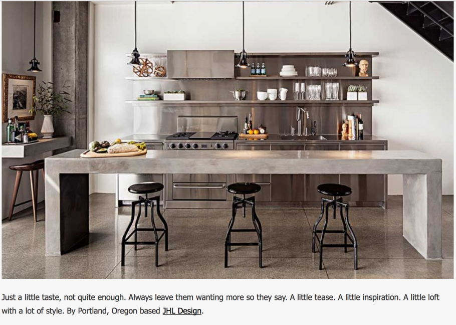 Стена обшитая деревом