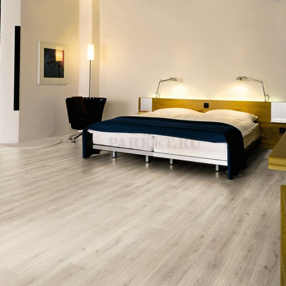 Ламинат Kronostar Imperial 725 орех Кантри