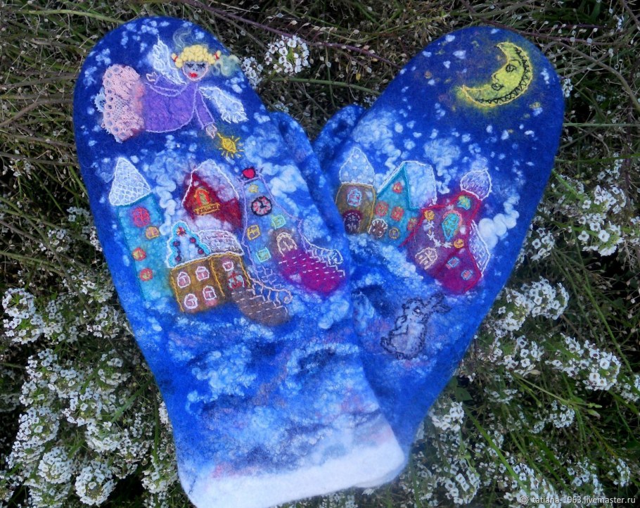 Красивые валяные варежки