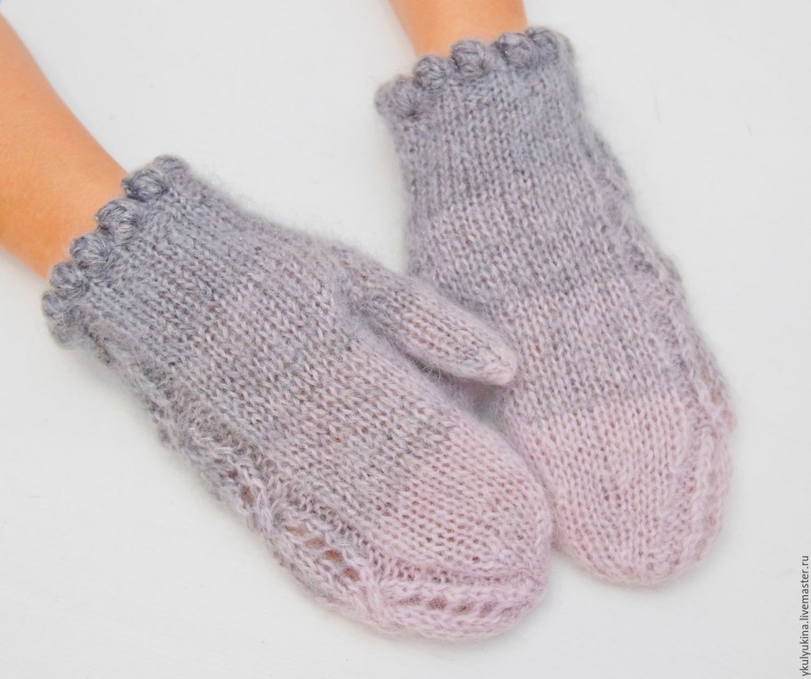 Варежки вязаные пушистые