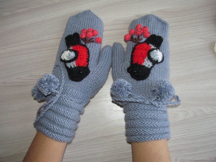 Рукавицы со снегирем