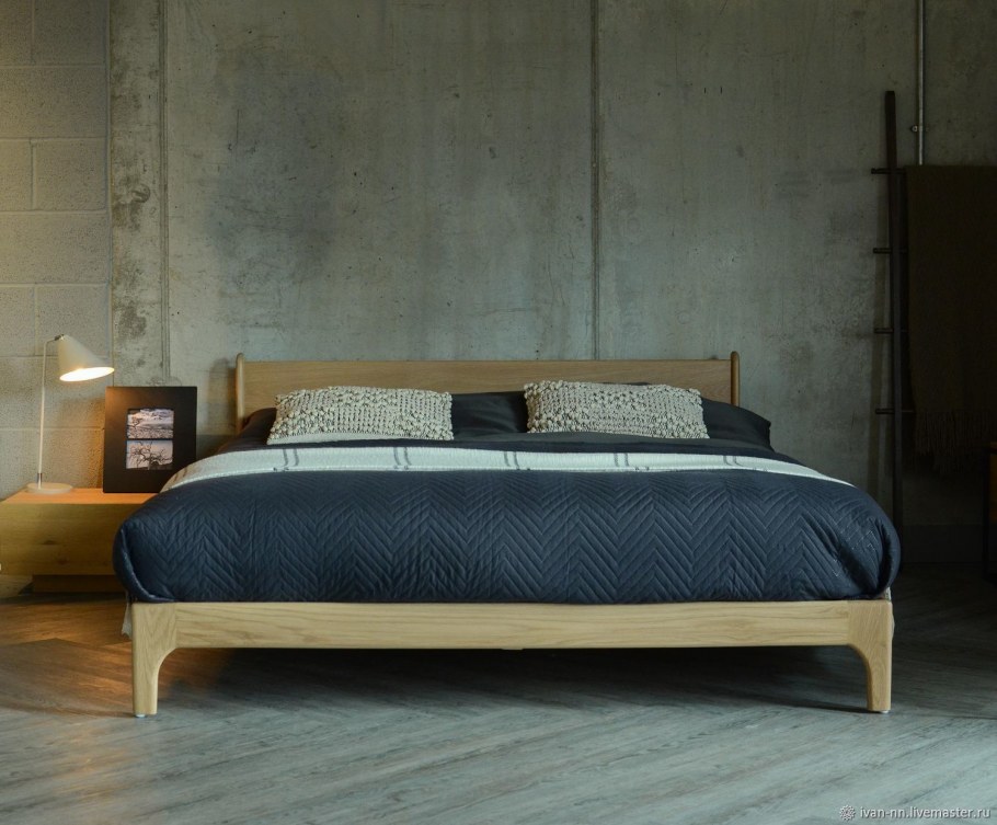 Кровать МИД сенчури дерево