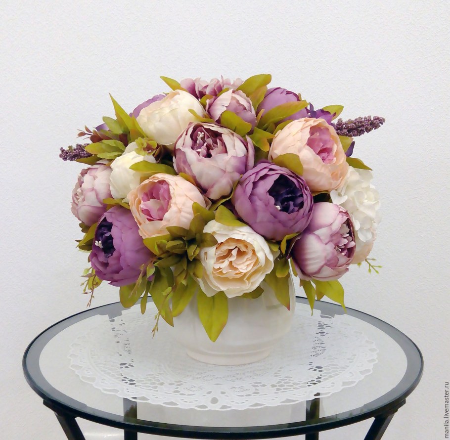 Интерьерные композиции из шелковых цветов