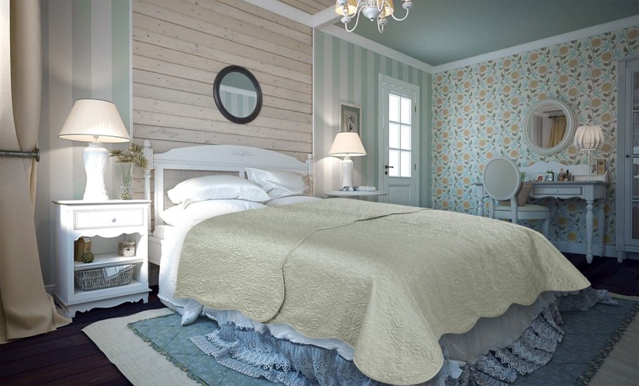 Светло персиковая спальня