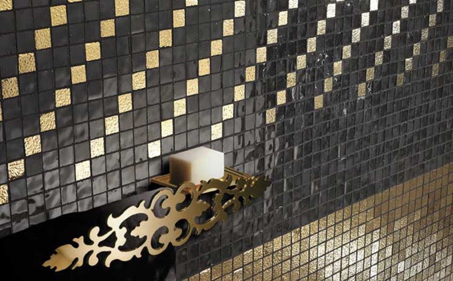 Плитка черная с золотом