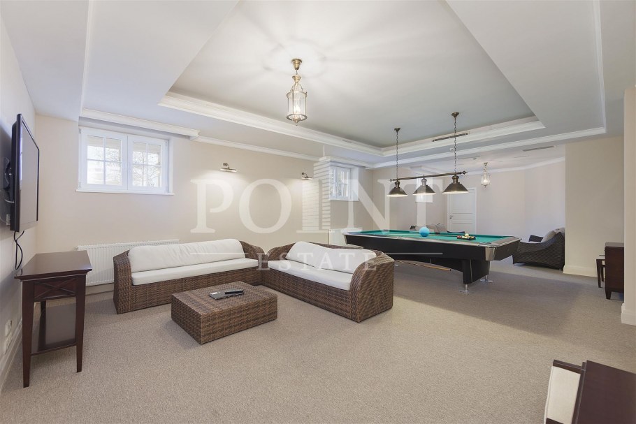 Агаларов Холл