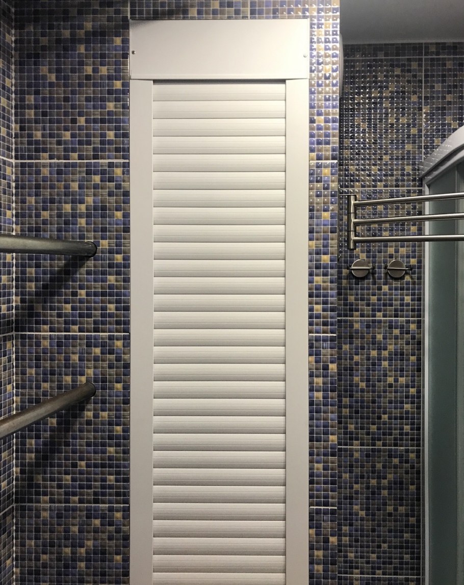 Рольставни Алютех в санузел