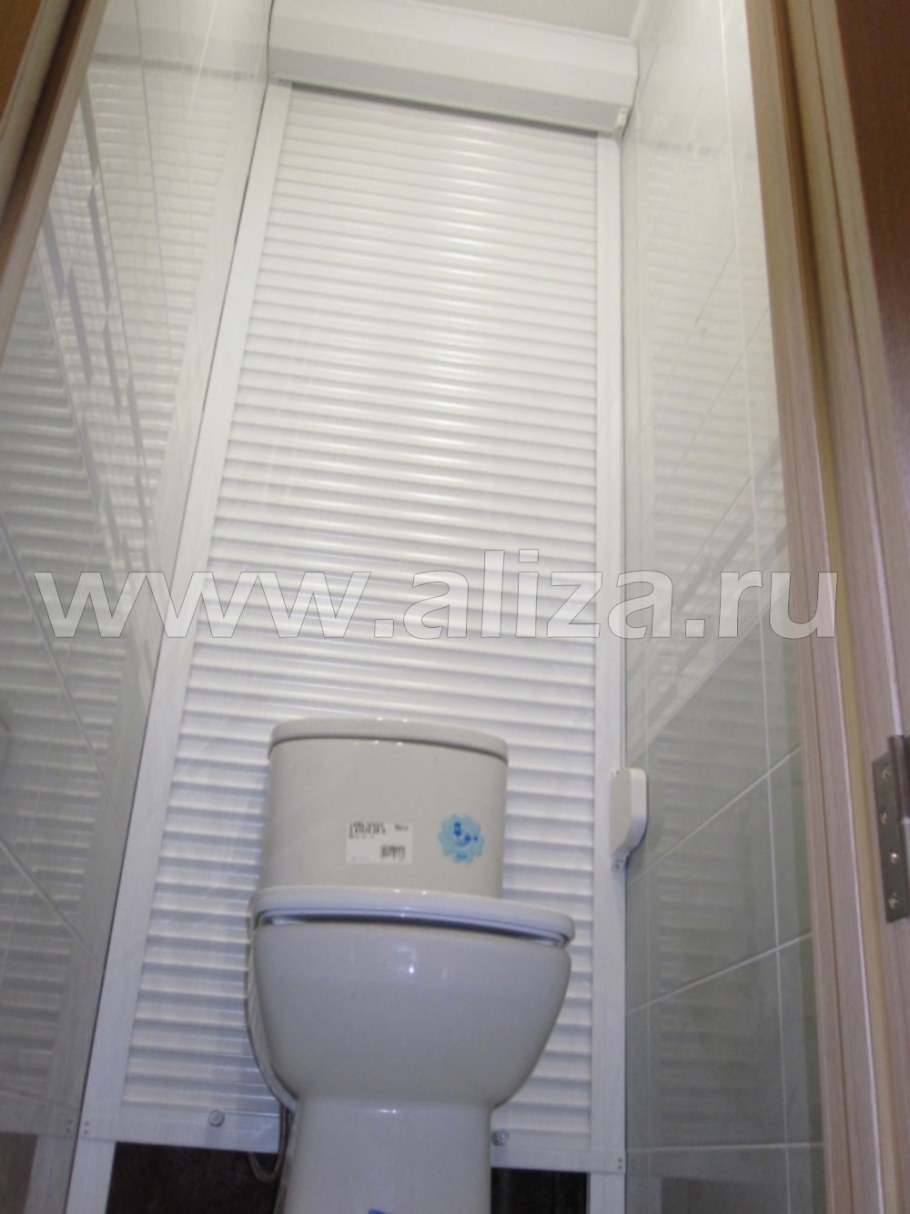 Рольставни в туалет