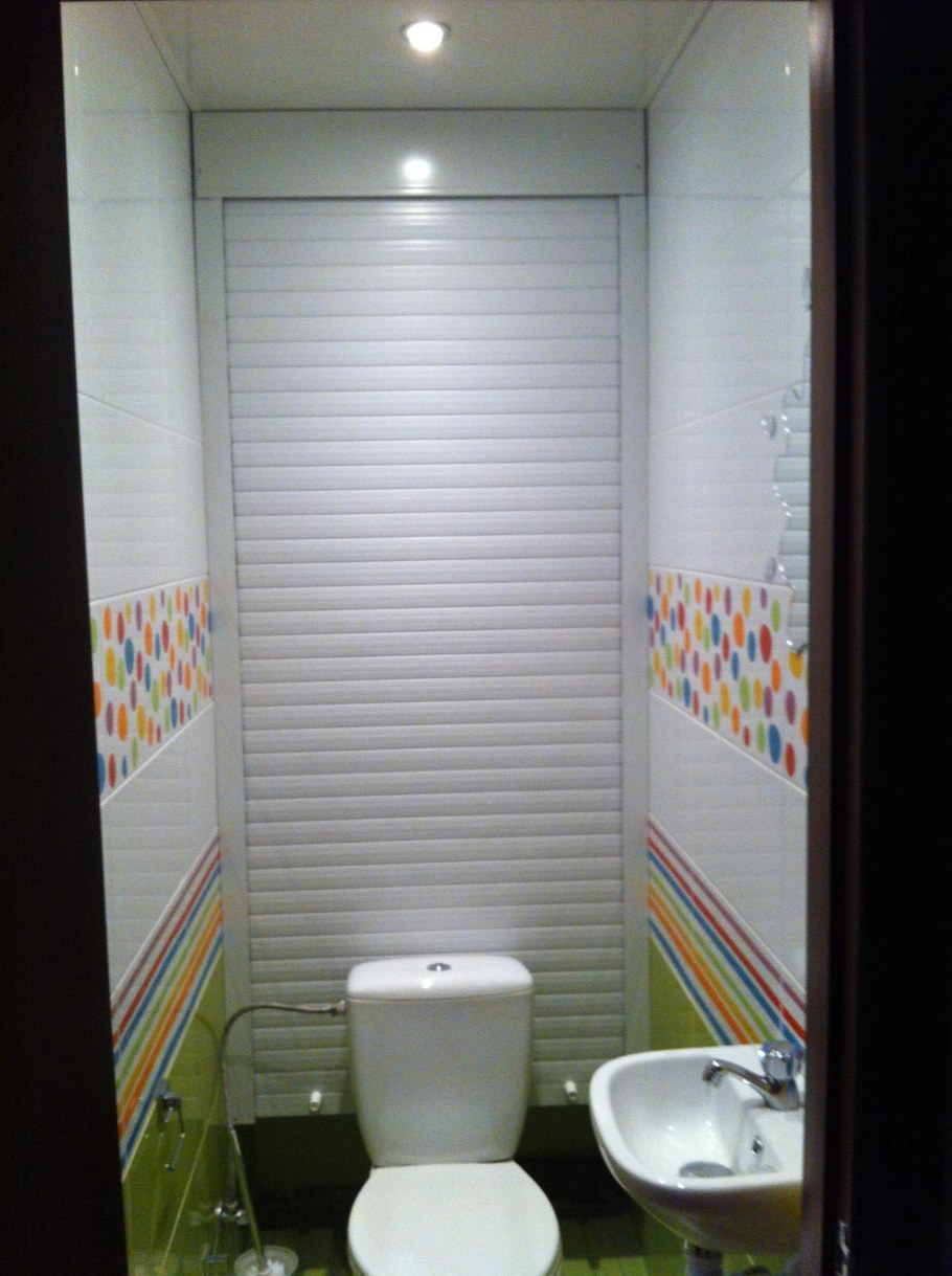 Жалюзи в туалет