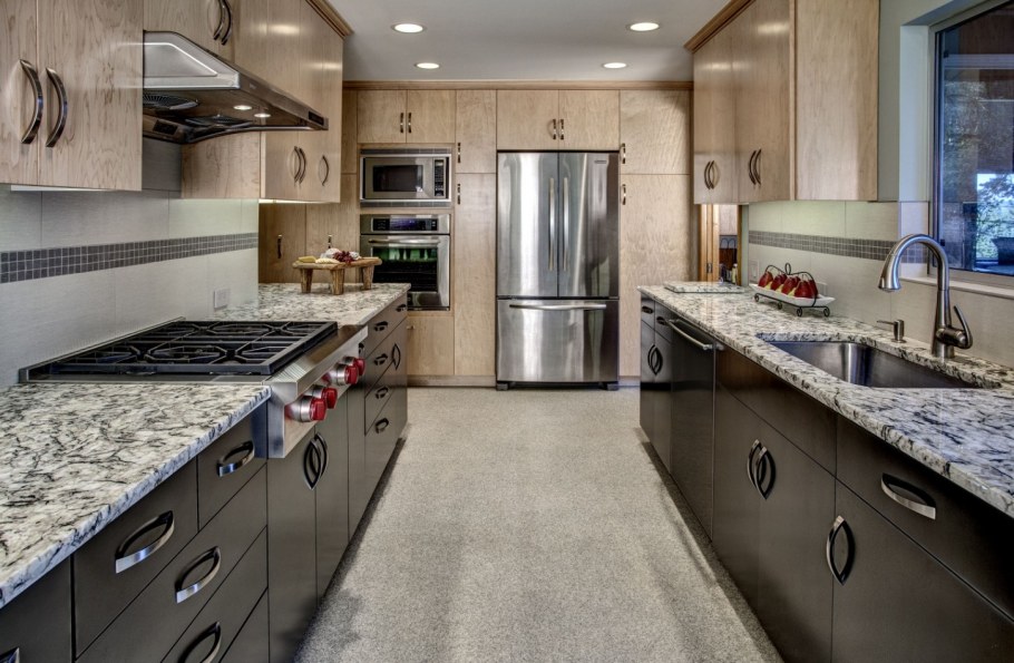 Линолеум в интерьере маленькой кухни