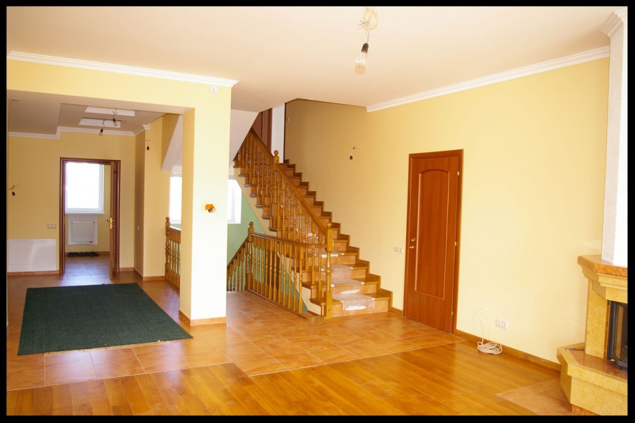 Отделка изнутри , частный дом