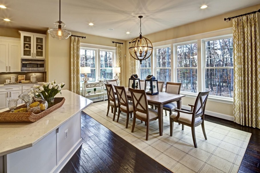 Кухня столовая пристроенная к дому