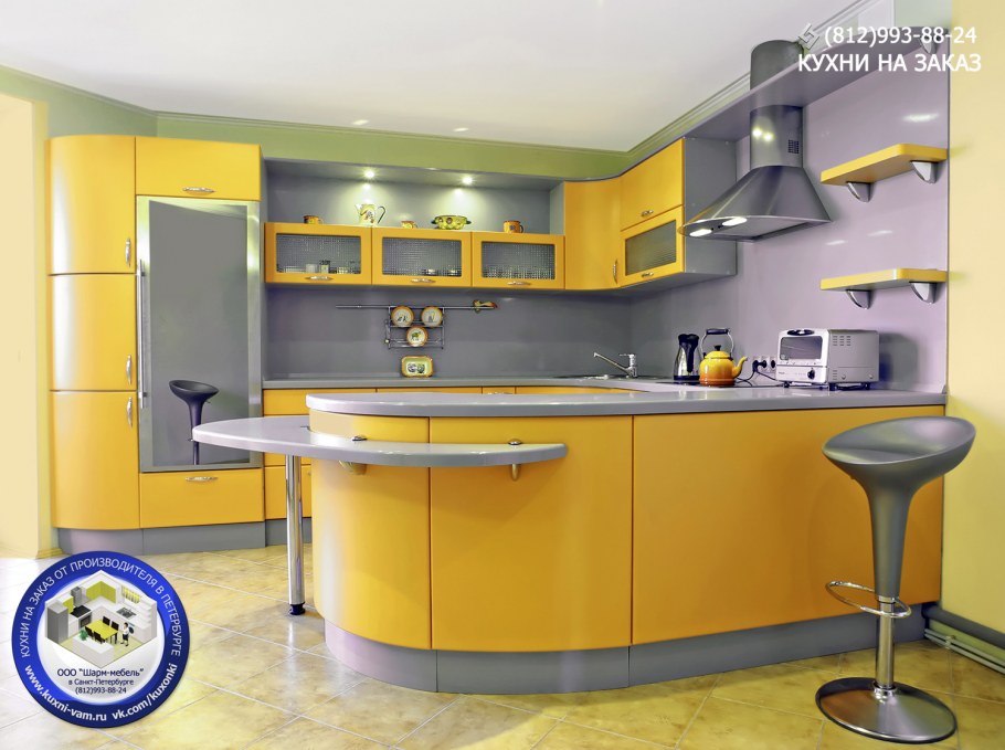 Кухонный гарнитур белый с желтым