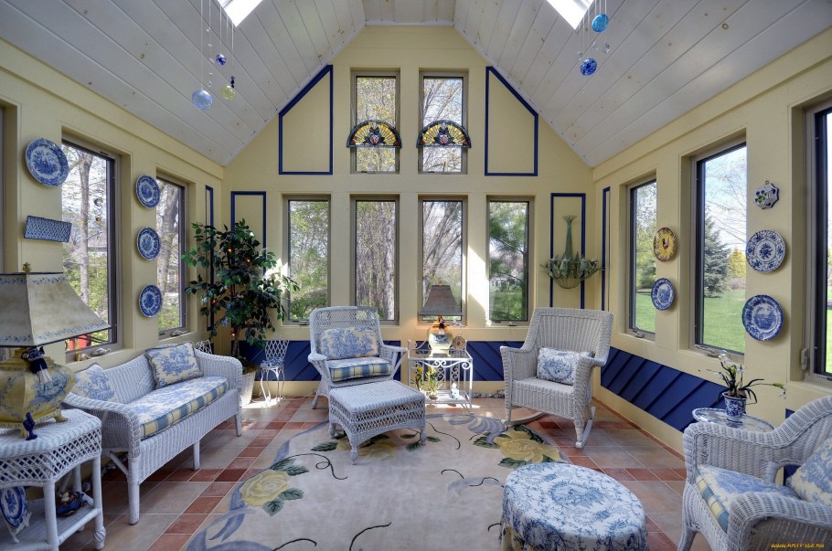 Закрытая веранда в стиле Прованс